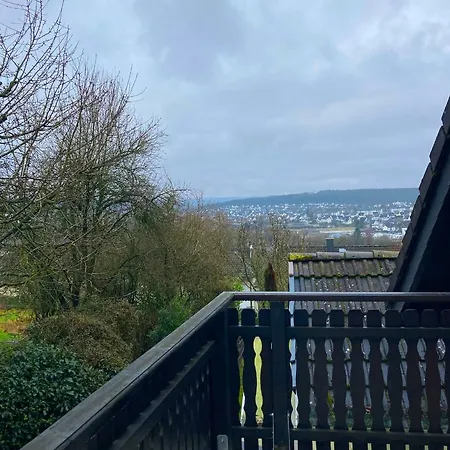 Ruhige - Dachterasse Und Panoramablick Апартаменты *