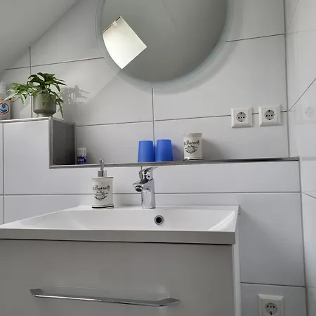 Ruhige - Dachterasse Und Panoramablick Apartman